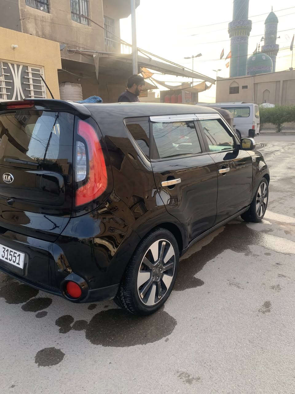 كيه صول ٢٠١٤
السياره فول مواصفات
رقم بغداد انگليزي
حادث جاملغ وبنيد
السعر ١١٥ وبيها مجال 
العنوان بغداد 
***********
