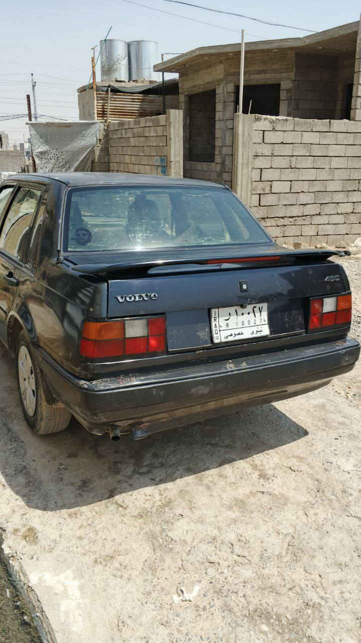 السلام عليكم ڤالڤو للبيع مراوس 
تبريد شرط +تدفئه

كشنات جلد 

شاشه كامره محرك كير شرط باتري جديد 

زوج تايرات كدام سنويه لي نهايه 2027 

كابون بانزين شرط التحويل طخم جديد 

سعر 27 ***********
