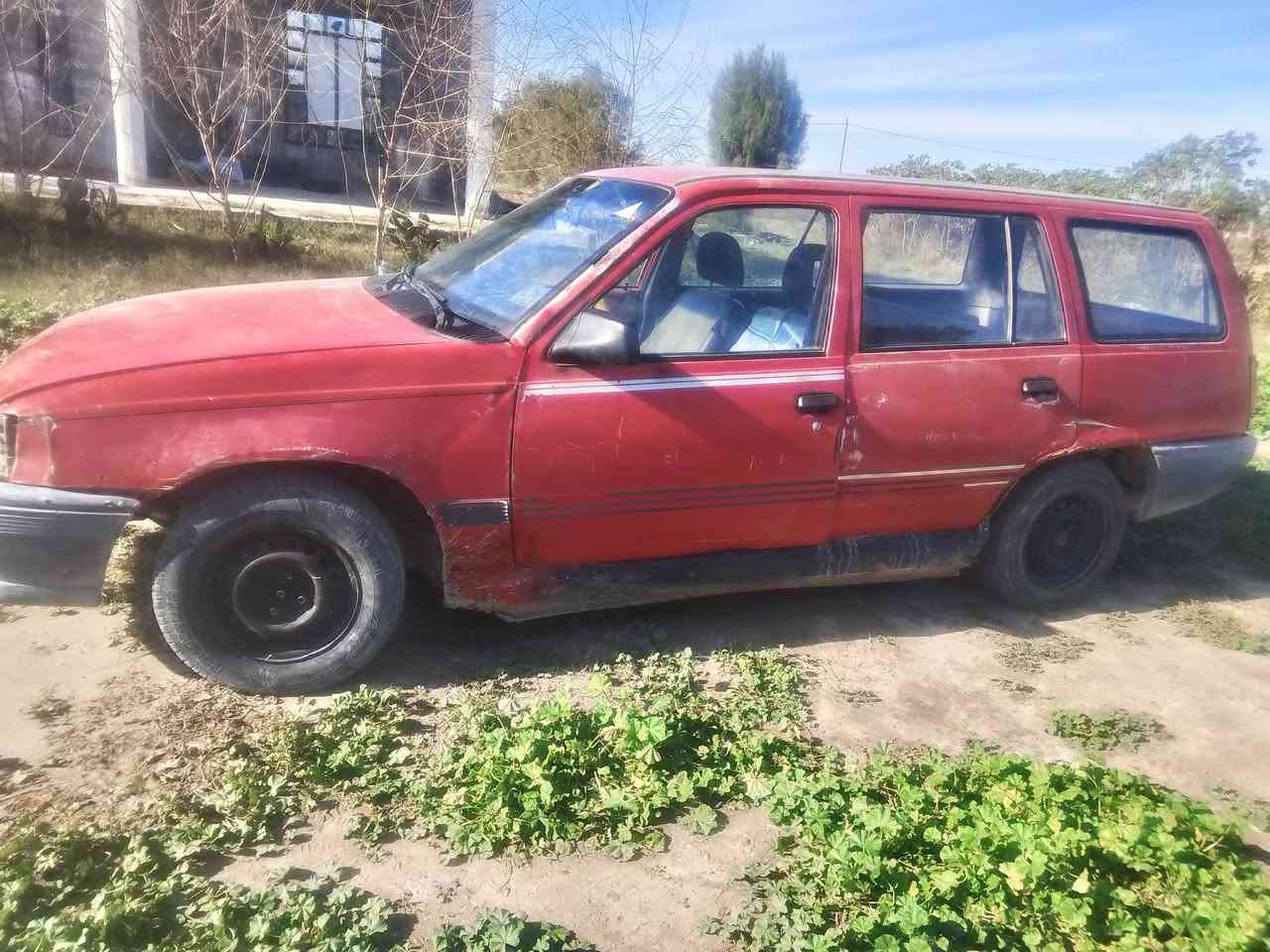 كاديت للبيع او مراوس
كير محرك شرط رقم اللماني شرط التحويل

سنويه عضم صدر زين كهربائيات درجه اولى تخم تاير والكشر كدام العين 
السعر 15وبيها مجال
***********
