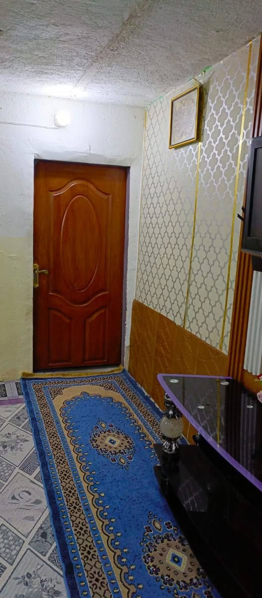 بيت اوقاف للبيع العنوان حي النهضه الثالثه قرب جامع شاكر هندس  الاستفسار ***********
