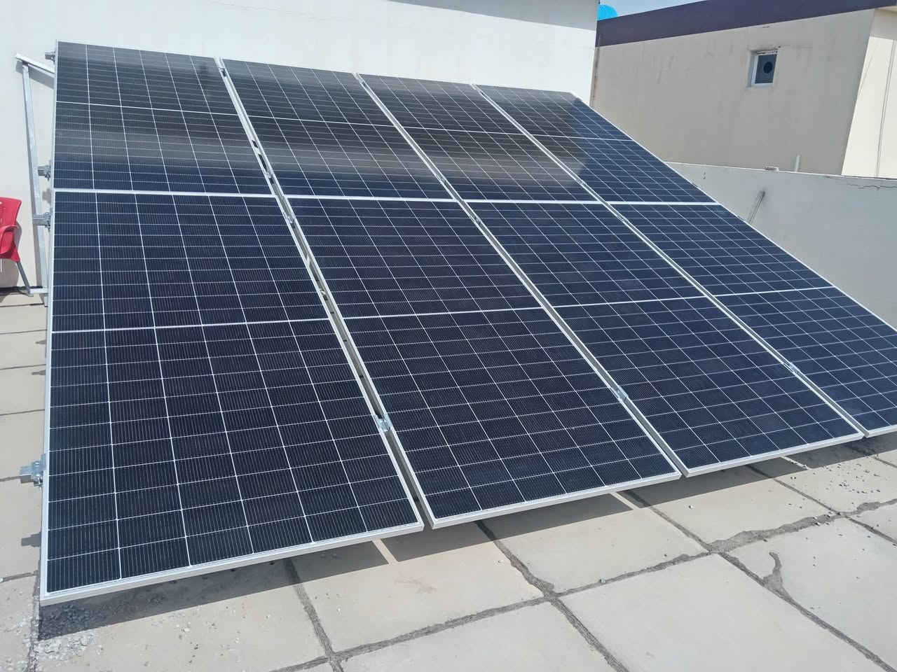 ع بركه الله تم نصب وشد مجموعه من طاقات الشمسية
في محافظة ديالى /ناحيه كنعان /منطقه نهر ابراهيم

 خمس منظومات

ثلاث منظومات A15  تتكون من 8 الواح

منظومتين 10A  تتكون من 6 الوح

كادر متميز واسعار مناسبه

تجهيز جمله ومفرد 

هاتف ***********

معه وجود ضمان كامل

تاريخ.       8  / 3 /2026
