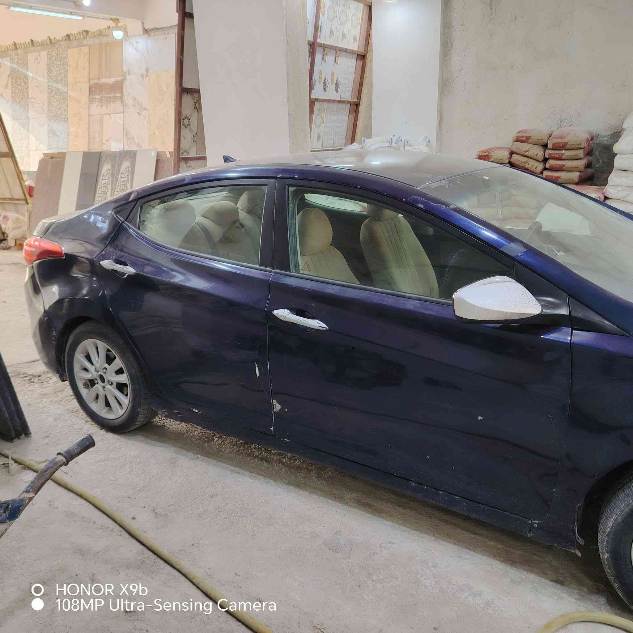 سياره انتر ه 2014 للبيع بدون أوراق مكلف بلنشر للاستفسار ***********
