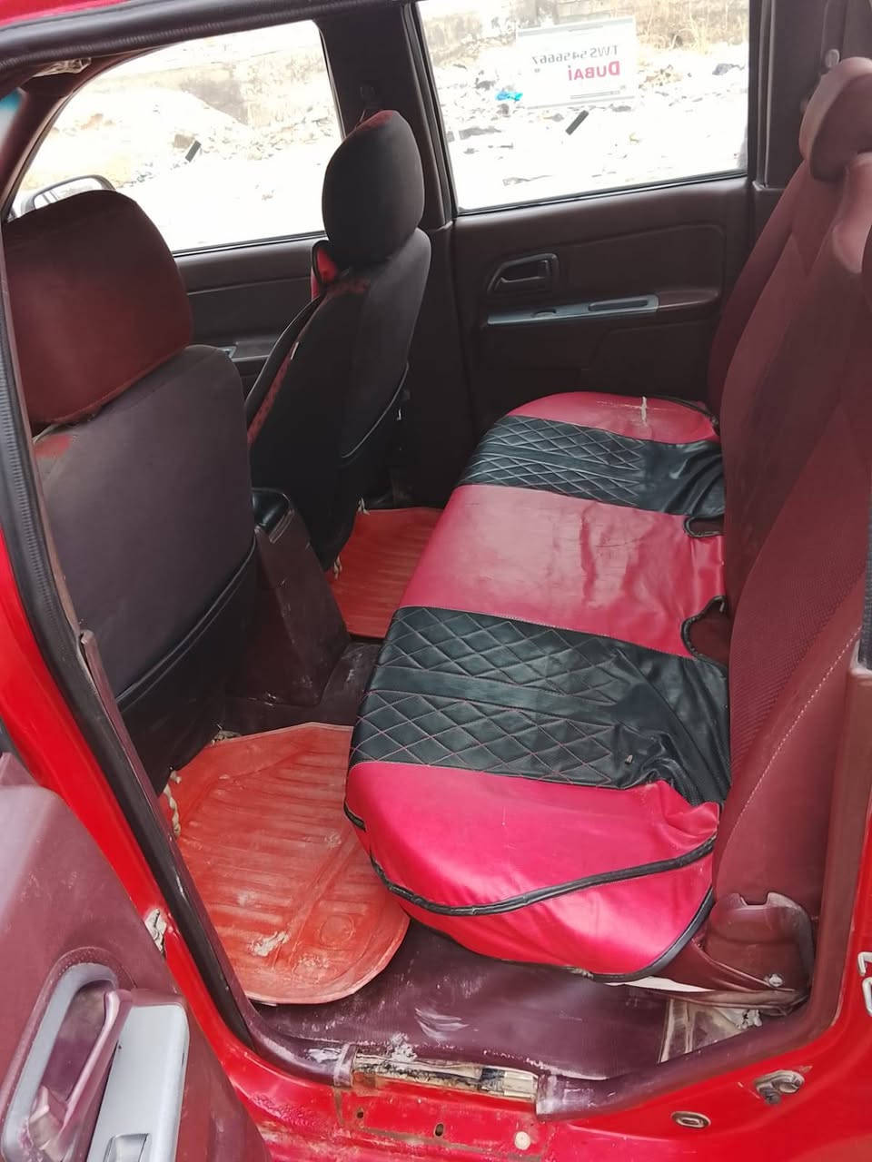 السلام عليكم للبيع سيارة كريت ويل 2013رقم كربلاء حلوه سيارة بسمي مكينه بدايه بخار قليل السعر 65 وبيهه مجال 

مكان كربلاء  
 انتصل على رقم    *********** 

مكلف بنشر انتصل على رقم 👆
