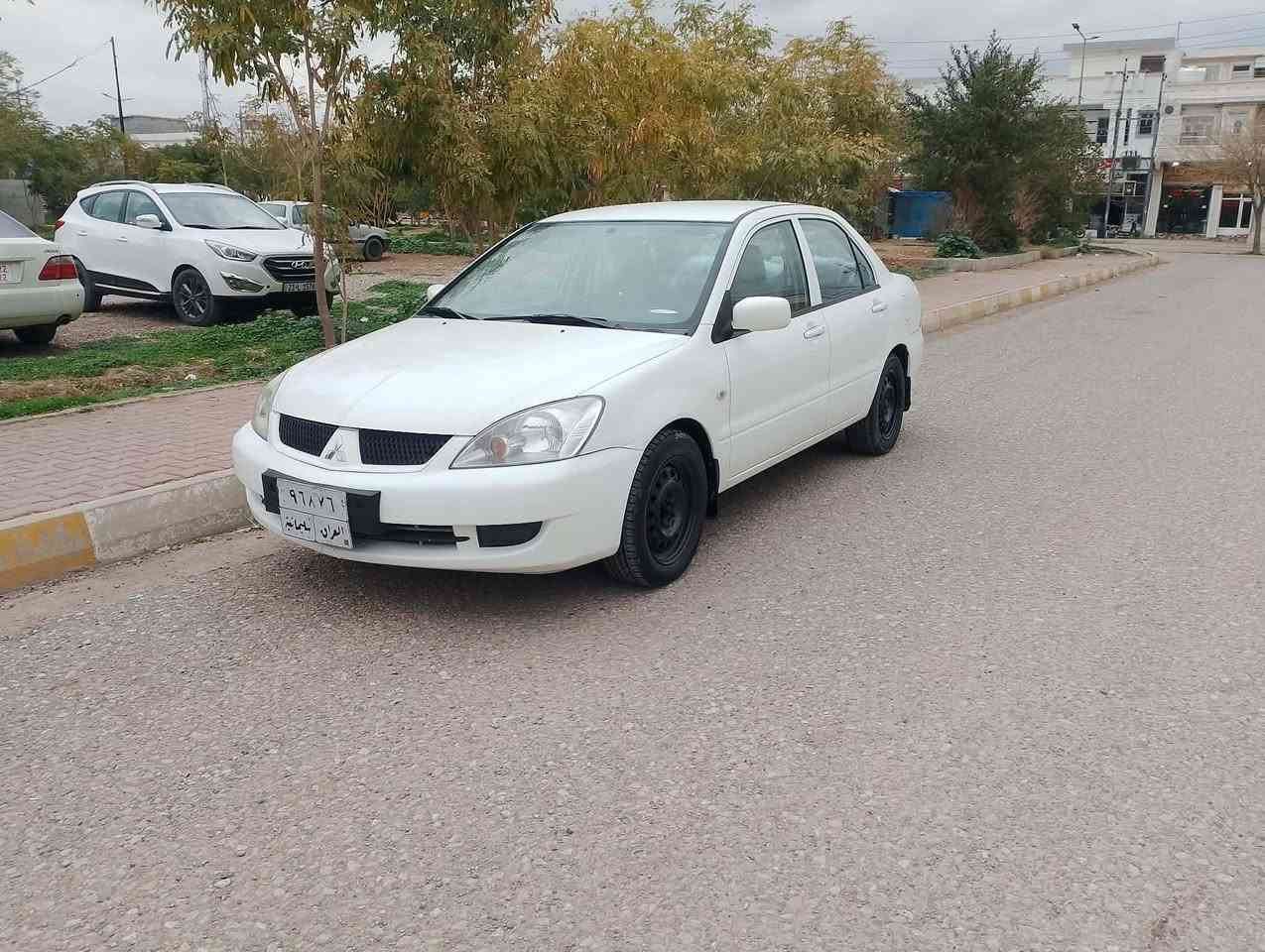 بسم الله الرحمن الرحيم
لانسە 2009  دوو پارچەی هەیە بێ ناوگرتن  تۆماتیک ڕەقەم سلێمانی سەنەوی پێنج مانگی ماوە  شوێن کەلار  مکینە گەورە
ڕەقەمی سلێمانیە
سعری هە شتا و هەشت گەڵاوو مەعاملە


**إذا كنت صاحب هذا الإعلان وتريد حذفه لأي سبب، رجاءا أرسل رسالة إلى الدعم الفني**