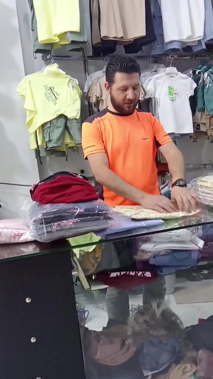 موديلات جديدة والوان جديدة 
عربين مول شرف لمحل بلقبو
0932324884


**إذا كنت صاحب هذا الإعلان وتريد حذفه لأي سبب، رجاءا أرسل رسالة إلى الدعم الفني**