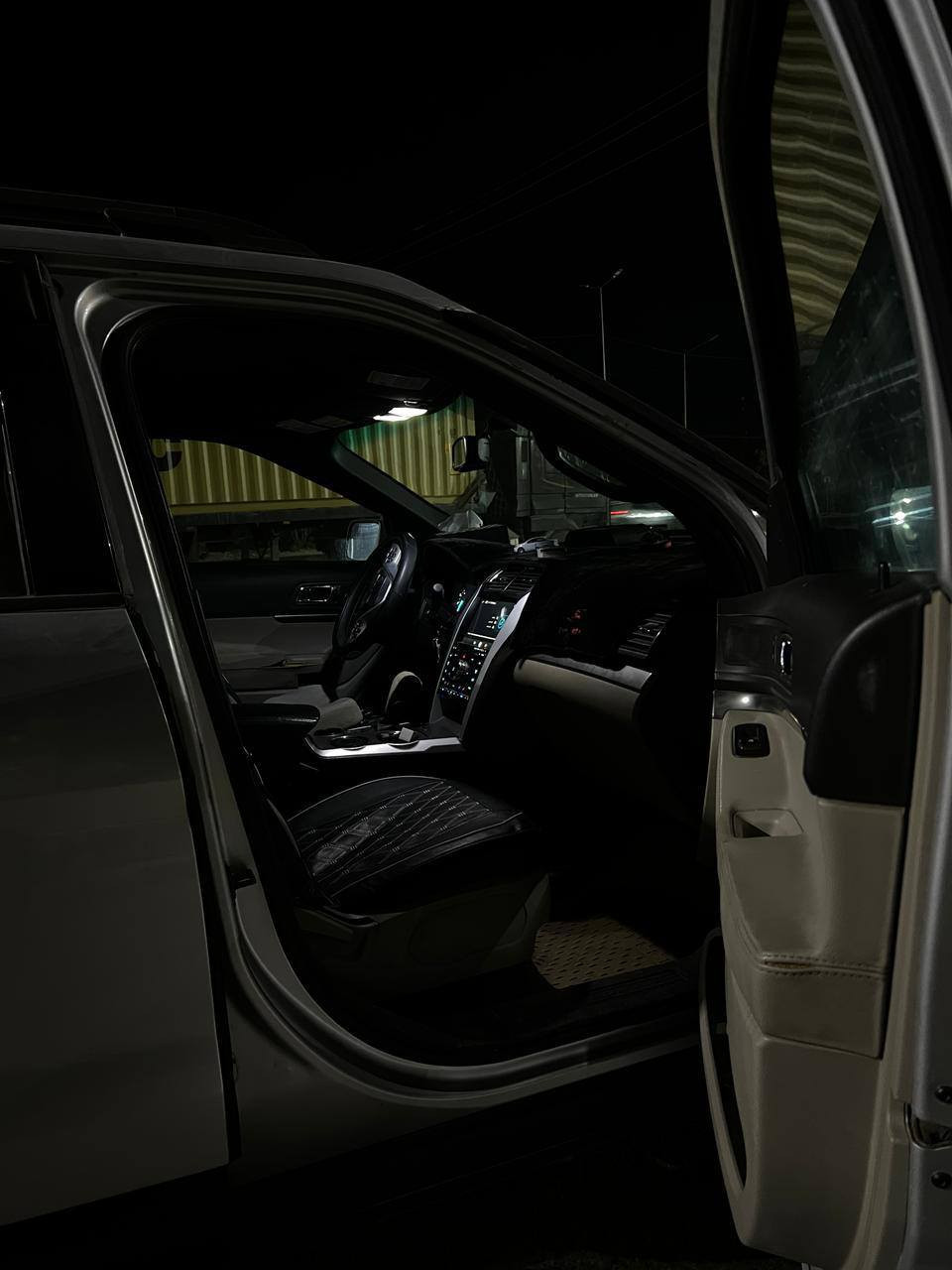 السلام عليكم
مكلف بالنشر اتصل براعيه 

للبيع او مراوس فورد اكسبلور موديل 2011 رقم بغداد بيه صبغ حزام مكفولة من الكلبه والجفيه والكص السياره بلاديه بس بيه خربطه بسيطه بالمكينه ابيع بدون مكينه السيارة تشتغل وتمشي طبيعي ودبل امامي جهة اليمين السعر 115وبيه مجال المكان بغداد للاستفسار على الرقم بي واتس 
*********** بغداد, العراق
