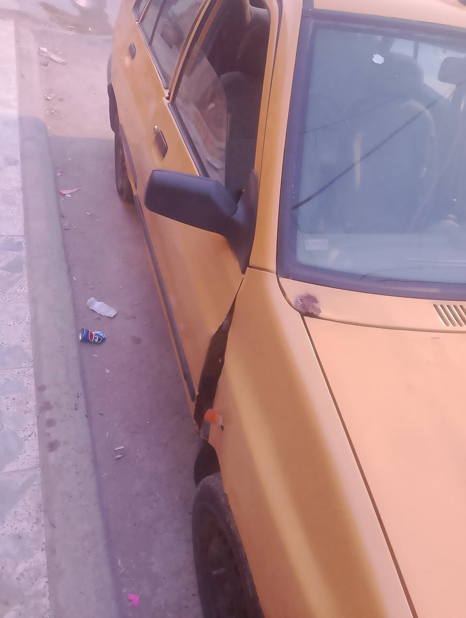 سايبه مديل 13 
سياره عل وضعه ابيع
مطلوبه هيا800 عل مشتري غرامات مصفره
ابيع كوم حديد السعر 18 اوبيه مجال ***********
