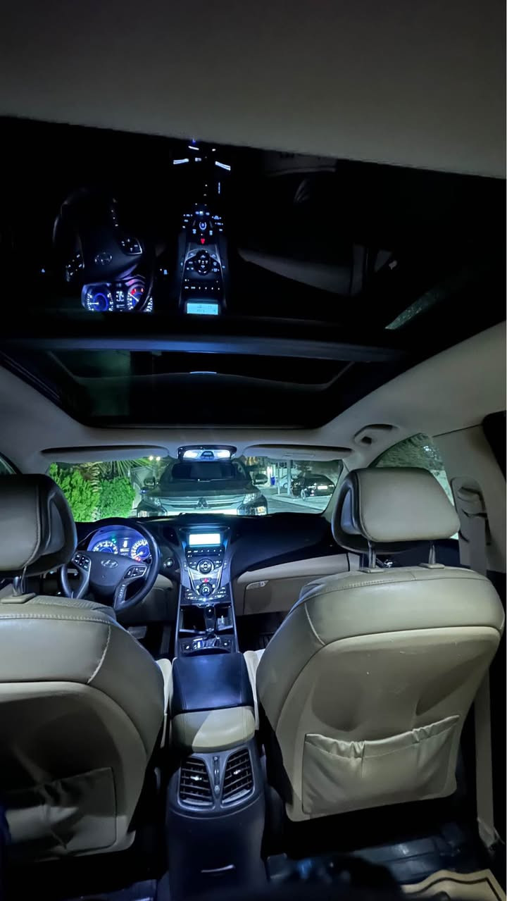 سيارة هێوندای/ ازێرا 
مودێل 2015
کیلومەتر 220.000 km ب رێڤەچوویە 
گێر ئو توماتیک
سیارە خەلیجی 
پستن 6 مەکینە 3.0
قتعه 2 یت تێدا چەمەلوخ و نیف بونت بێ داخلی بێ پەرەشوت
بها123$ و مەجال
ـــــــــــــــــــــــــــــــــــــــــــ
رەقەم :*********** دهوك, العراق
