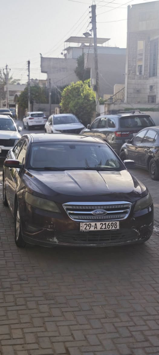 فورد تورس موديل ٢٠١٢ سيارة ابيعهة كوم حديد السيارة صدرهة تعبان تبريدها يخبل كير محرك خير من الله مكان السيارة السيدية سعرهة ٧٠ وبيهة مجال 
متواجد خاص و*********** هذا رقمي بغداد, العراق
