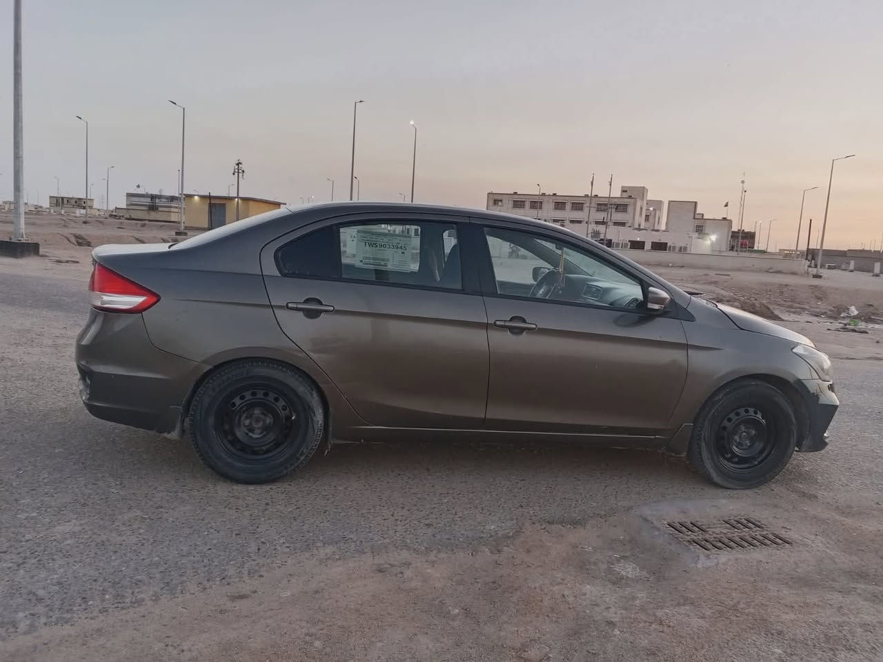 سلام عليكم سازوكي مديل 19 بدون راعي ابيع ادوات ادوات سياره جاهز من كلشي مكينه كير حداديه تايرات سياره خير من الله ماشيه 70الف مكاني بصره سعره 55وبيه مجال ل شراي تواصل ع رقم ***********
