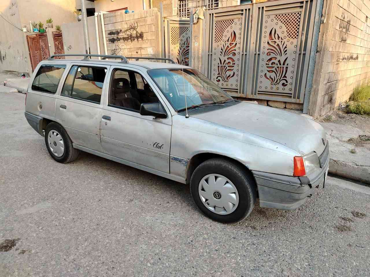السلام عليكم كاديت موديل ٩١ سنويه ٢٠٣٠جديده طخم تاير صدر كهربائي كلها شرط مكينه ١٨ بور تدفىه كلها شغاله كابون ماستر شرط وكاله وتحويل سياره بدون ضرر السعر ٢٦ وبي مجال حك الجيه ***********))))***********مكاني موصل حي السماح
