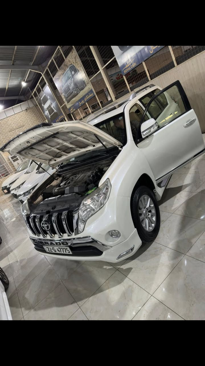 السلام عليكم. 
برادو كويتي دبل تانكي مكفوله كفاله عامه 
موديل ٢٠١٦ GXR ٦ سلندر محرك ٤٠٠٠
بصمتين الشركه ترحيب انارة بيبان لمس 
كشنات جلد
كراسي كهرباء
سبيرها مانازل 
ماشيه ١٢٩ الف 
فتحه سقف
حساسات امامي + خلفي
كامرة خلفيه 
السيارة كفوله كفاله عامه ماناقصها اي شي 
تخم تاير جديد يابني 
باتري جديد كلشي بيها بلادي وشغال 
وباقي المواصفات معروفه
السعر ٣٥٨ $ وبيها مجال 
السيارة باسمي شخصيا
العنوان كربلاء المقدسة
للاتصال رقم الهاتف ***********ابوعلي
مكلف بلنشر فقط
