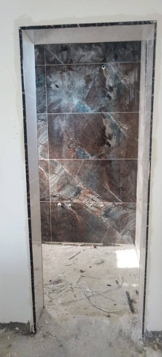 السلام عليكم ورحمة الله وبركاته

 خلفة سيراميك ومرمر تسليم مهندس درجة أولى للتواصل واتساب ***********

متفرغ حاليا
