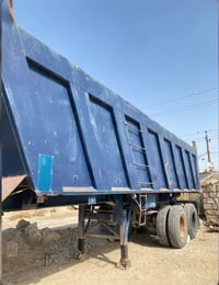 شاحنة • للإيجار