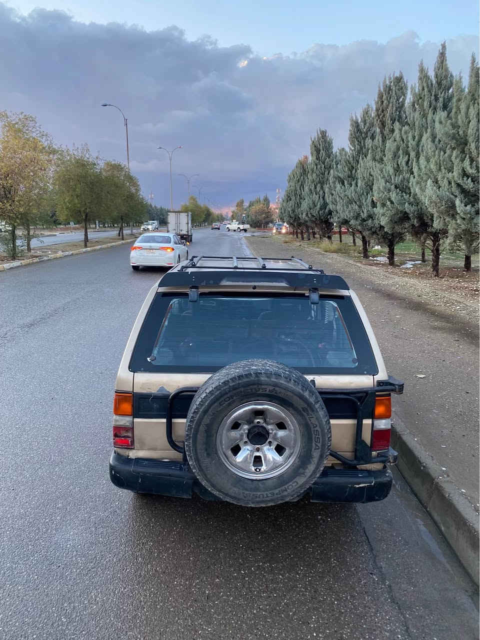 سلام عليكم Nissan pathfinder 1992
گێڕ و مەکینە بەشەرت ئاڕم پلاستیک هەولێر تەقەو ڕەقە بەشەرت کارەبای و گەرمی مەزبوت غاز و بەنزین 
***********شوێن کۆیە Singapore
