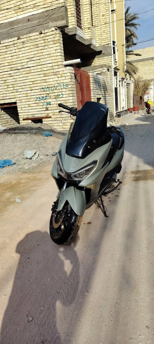 ماعايزه برغي جاهزه سعر ٤٥٠ وبيهة مجال
***********
