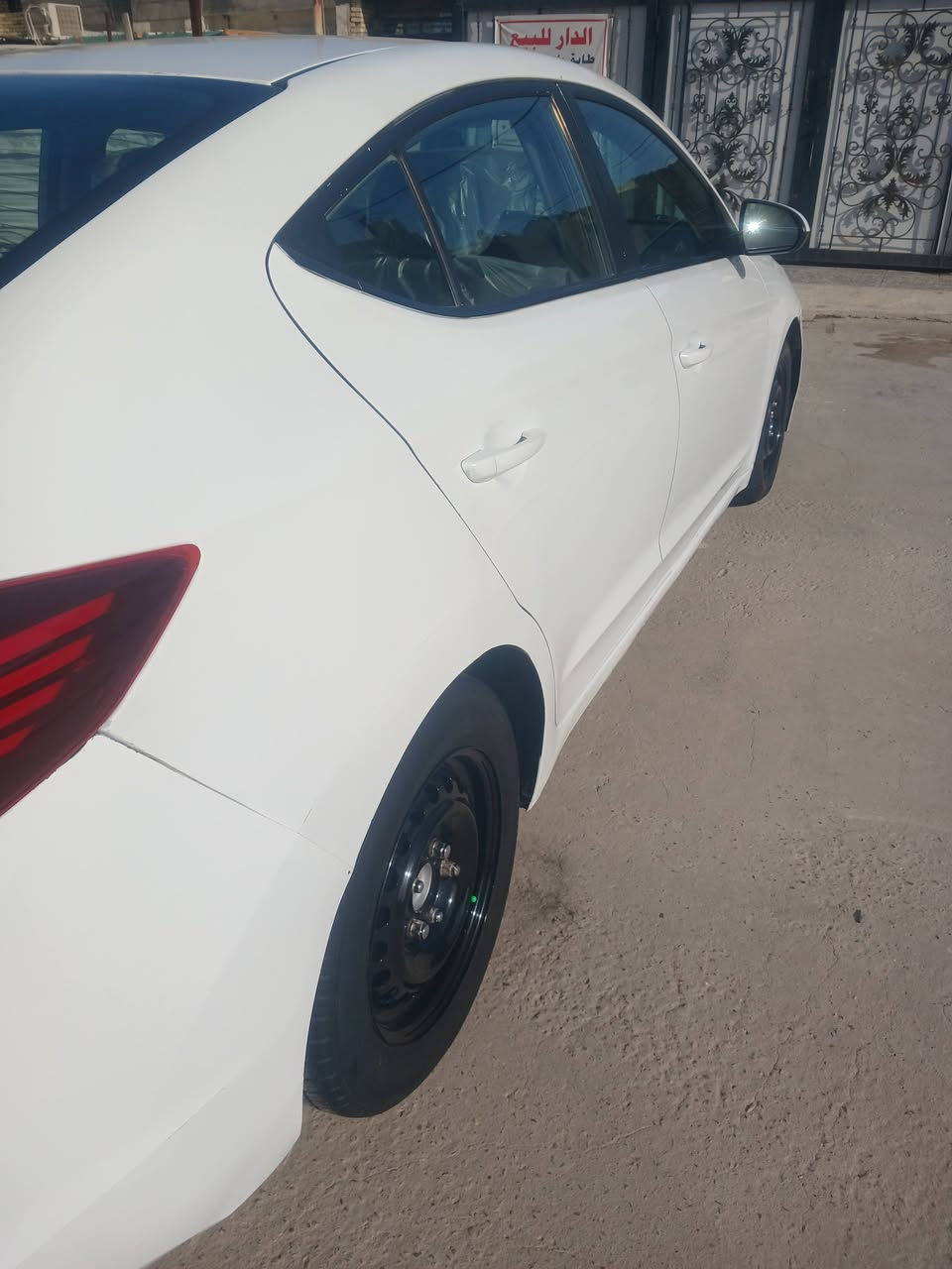 السلام عليكم النترا ٢٠١٩ حادثه جاملغ خلفي سيارة ليبل واحد كامرة دوارة ماشيه ٢٤٠ بجم كبس بدون ايرباك السعر ١٣٠ مراوس حسب القناعه رقم بغداد وهذا رقمي ***********
