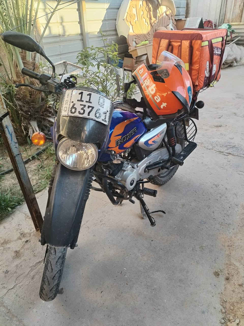 دراجه بوكسر للبيع مرقم بغداد كامل بأسمي الدراجه كدامكم ممغسوله بترابهه اشتريتهه ماشيه ٢٠الف ومشيتهه ٢٠ الف قبق كلجات ممفتوح بيهه بعدهه علوضع الشركه السعر 2850وبيها مجال مكاني حي الجهاد ***********
*********** بيهه ملاحضات بسيطه
