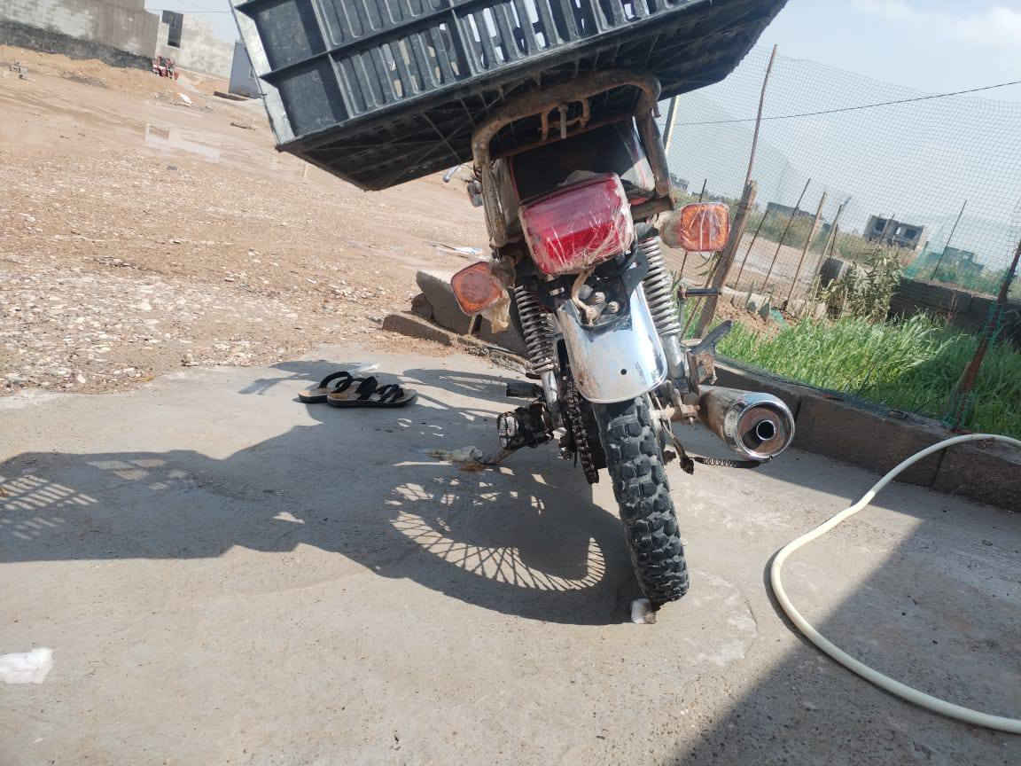 سلام عليكم تايكر كامله كهربائيات كله شغاله السعر 275 مكان ديالئ الخالص لاستفسار ***********
