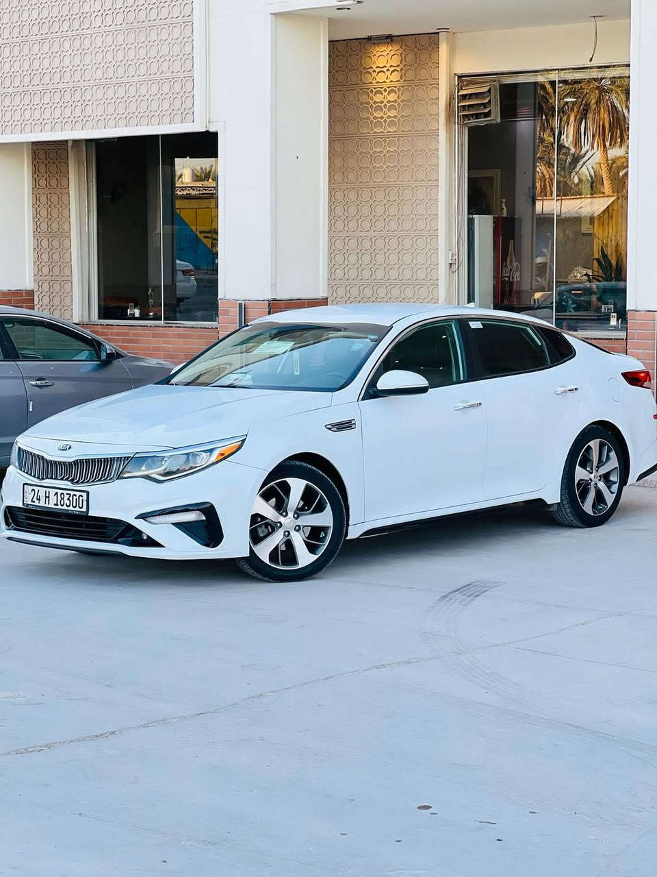 لسلام عليكم

كيا اوبتما. 2020.     وارد امريكي.    

سنوية وهزة وفحص جديدً

محرك 2400.    وضع. شركة.    ماشية.  100

مواصفات  s.     فول.  ماعدا البنوراما.  

بصمة.   كشنات جلد.   كشنات كهرباء.   داخل صاج.  

شاشة. كامرة. خلفية.      حساسات خلفية.     راردات امامية.  

رادارت جانبية.    تحكمات جهتين.    ثلاث انضمة قيادة.  اشاير بلمري.    

السيارة جديدة اي نقص مابيها.    من كل النواحي.  

   صبغ جاملغ. وباب   بدون دواخل. بدون ايرباك.

للبيع او مراوس.   السعر. 154. بيها 

مجال.   للاتصال 

***********. مكاني. بابل
