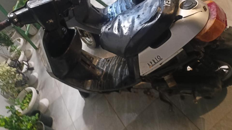 ماطور بوتين تك سكريته شلعه معدل فول  الماطور مايعوزو شي بس باتري وتعال الشاصي شرط كابريته شرط كلو اصلي الدرع اصلي السعر250 وبي مجال حك جيتك هاذا رقمي وبي واتساب( ‭0770 925 6809‬)
