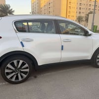 كيا سبورج 2018  خليجي مواصفات بيسك   السياره جاهزه   حساس امامي خلفي  ...