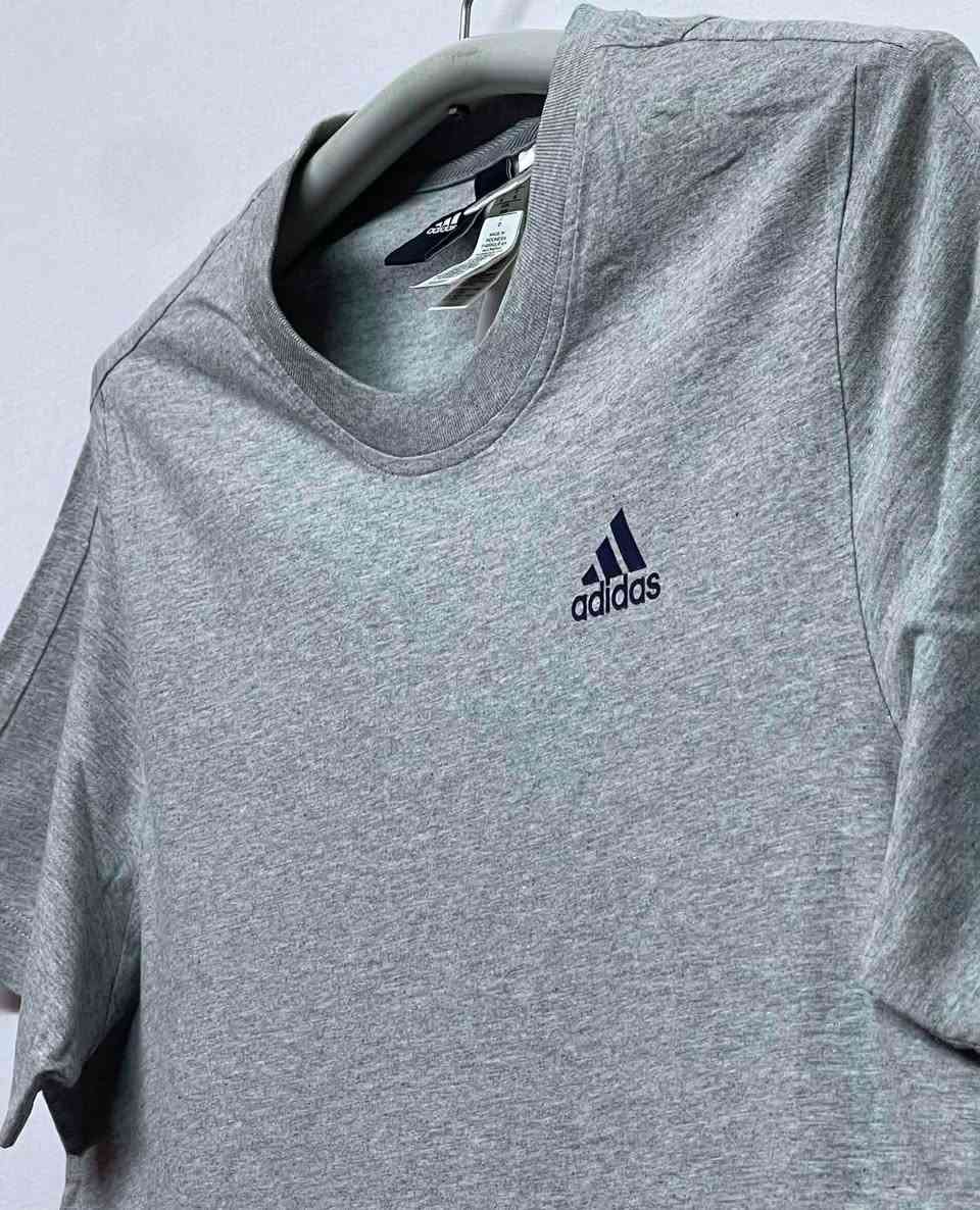 تيشيرت adidas‏ اورجينال نضافة 100‎%‎
قياس : M

‏MADE IN INDONESIA

غير مستخدم

ADIDAS SAMPLE

———————————————-

يوجد توصيل 🚚 ( بغداد - محافظات العراق )

☎️رقم الهاتف : ***********

للحجز - دايركت
