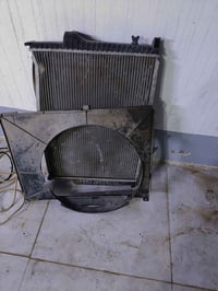 راديتر وحاضن • بي إم 525 • الموصل