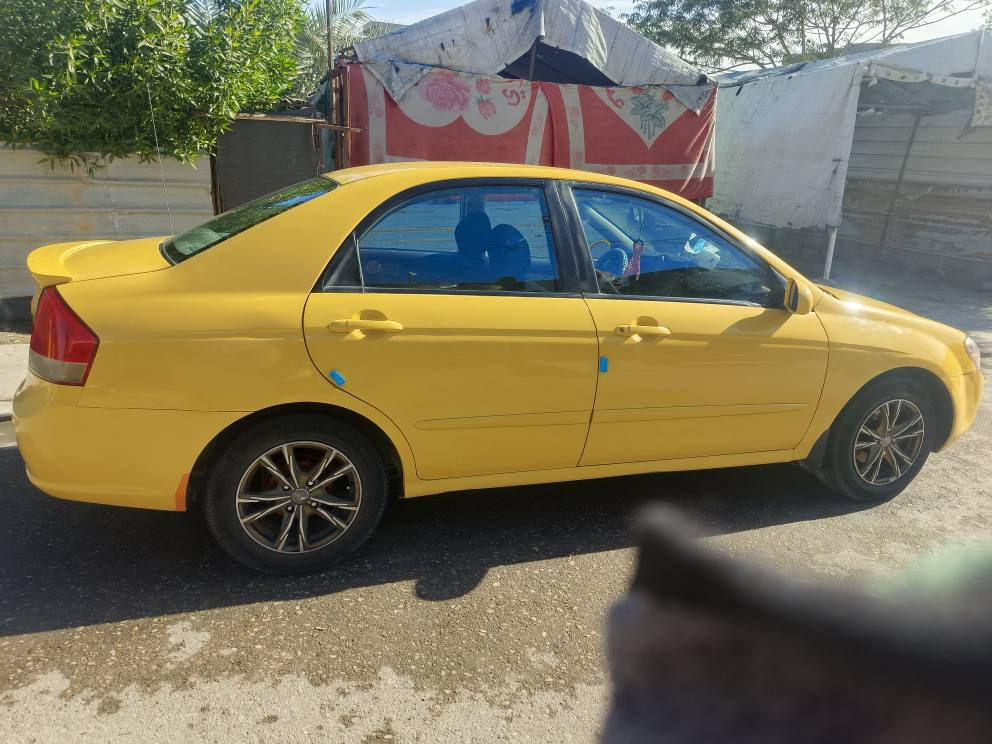 سلام عليكم كيا سبكترا موديل ٩ جاهزه مبيهه نقص سعر ٧٥ بيهه مجال *********** بغداد, العراق
