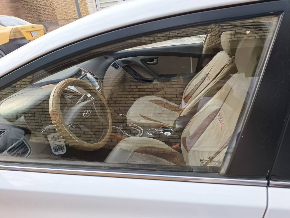 النترا خليجي ٢٠١٦
محرك وكير مكفول 
المواصفات المعروفة فول
الضرر فقط صبغ باب خلفي شبرين 
السعر ١٣،٠٠٠$ كربلاء, العراق


**إذا كنت صاحب هذا الإعلان وتريد حذفه لأي سبب، رجاءا أرسل رسالة إلى الدعم الفني**