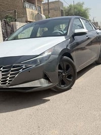 هونداي النترا موديل 2021 لون فيلي  مكينه 2000/دوش  الضرر تبديل بنيد او...