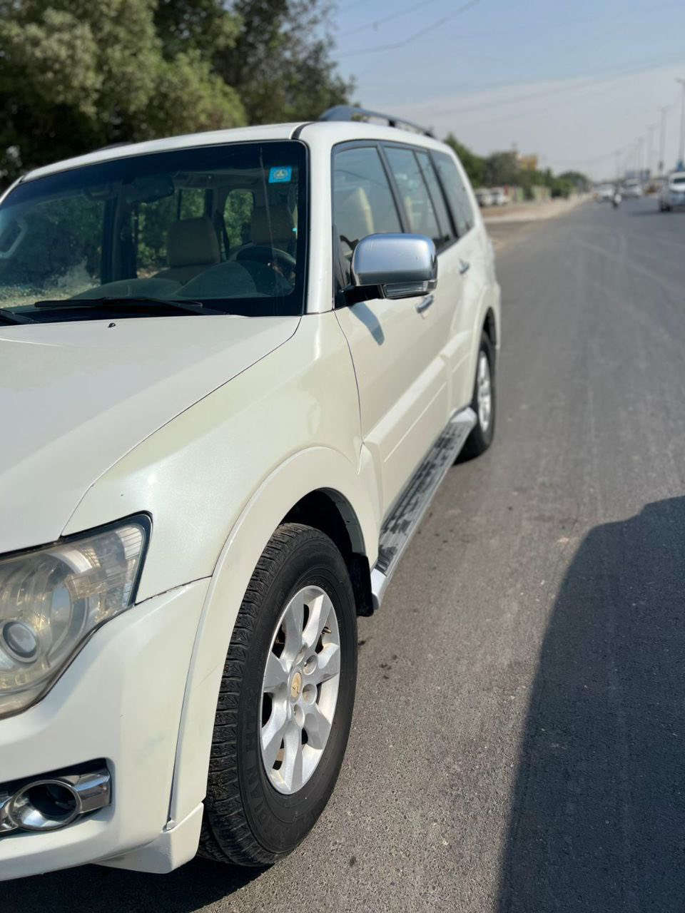 للبيع سياره باجيرو حبتور مديل٢٠١٠بسمي رقم بغداد انكليزي كامل مواصفات فتحه مري شفط حساسات جانبية دمام خلفي تخم تاير صبغ ٣قطع بدون دواخل سونار بالمنشور أثر شخوط سعر123 ورقة بيه مجال مكان السياره بغداد البلديات رقم الهاتف ***********
