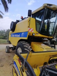 حاصده 4بلم 2013قايش للبيع للستفسار اتصال على الرقم 07519972961