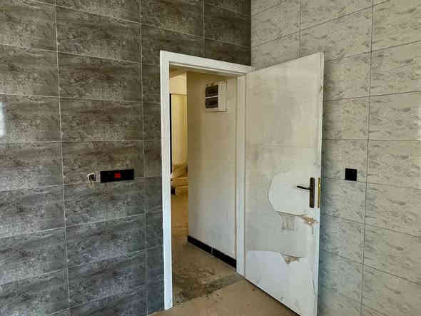 ( دار للرهن  مجمع اللؤلؤة عمود 100 )
مساحة 150 م طابق ونص

بناء جديد وراقي《 موقعه مميز  جدا 》غرفتين ، صالة ، استقبال، مطبخ ، صحيات 

✨ الرهن 40 مدة ثلاث أو اربع سنوات

#للأستفسار اتصل على :
***********   (يتوفر واتساب)
