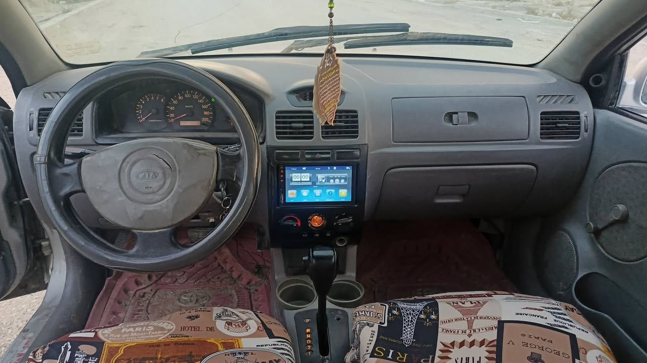 السلام عليكم كيا ريو وارد خليجي السعر 48  موديل 2003رقم نجف السياره جاهزه و مكفوله من كلشي كير و  محرك مفتوح جديد حداديه جديده تخم تأير جديد كهربائيات كلهه شغاله مكفوله من الضربه و راعي السعر 48 اتصال ***********او *********** مكان السياره نجف
