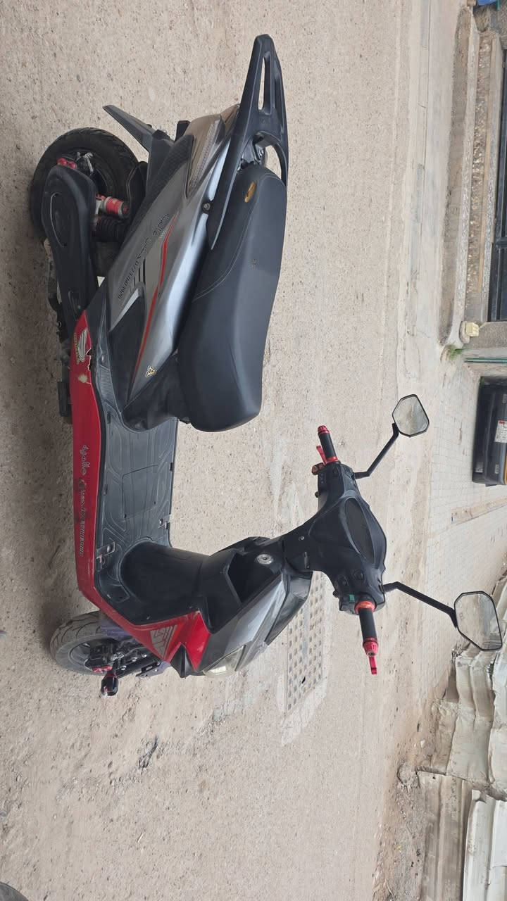 سلام عليكم
دراجه شحن ماتركس 6 بطاريات 2024 ونلي♦️

للمواصفات والسعر والاستفسار على الرقم *********** واتساب
عنوان بغداد الكريعات.🌿
شراي تعال هلا بيك مو شراي لا تجي ✨️
