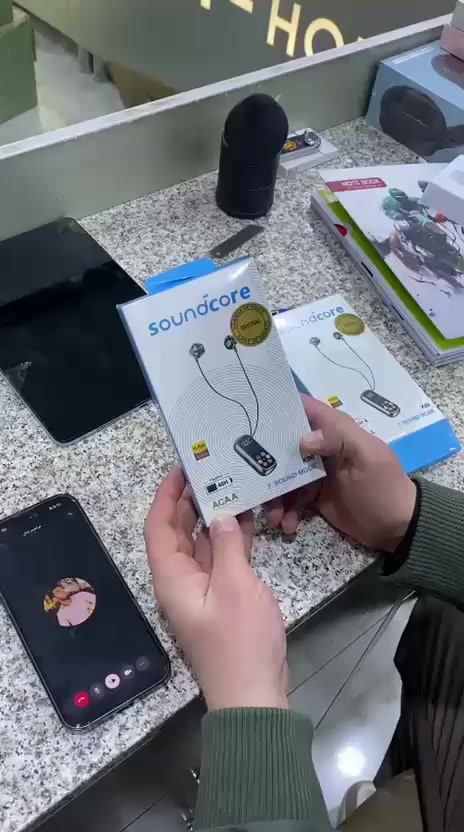 سماعات رقبة ياخه ماركة اصلي
بيها تغير الاصوات 
كارتون يجي 100 قطعه 
سعر  3.25$ 🔥🔥 
بضاعة جديدة حبايب تواصل واتساب 
‏‪0771 928 0111‬‏
