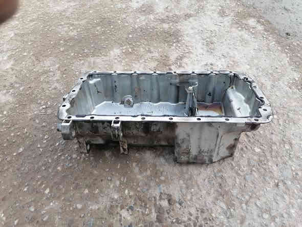 غراض لبيع سلندر نظيف ب١٠٠
كور ب٥٠ الف كرنك ب٤٠ كيس ب٢٠ العنوان غزالية ***********
