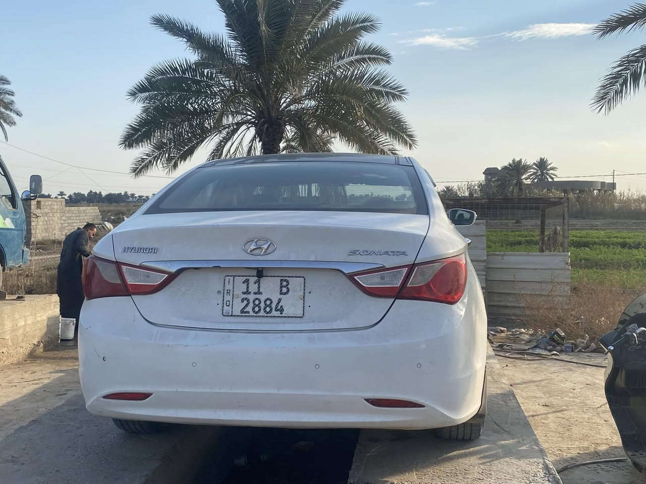 سوناتا 2011 خليجي
رقم بغداد
ضرر قطعتين ( باب ، جاملغ) صبغ فقط 
مكينة 2400 
العنوان / بغداد -اللطيفية
السعر 125 بيها مجال 
رقم الهاتف /***********
