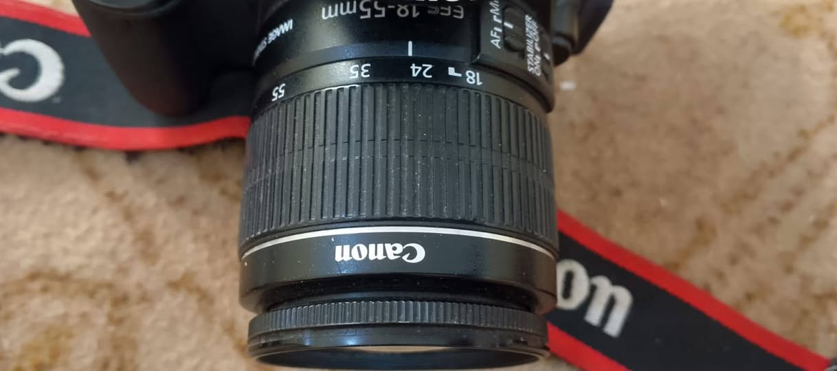 عندي كامرة 650 فول مواصفات
مع زوم
مع 2 بطاريات
مع شاحن 
مع جنطه 
رام 64 اصلي 
الاستفسار اكثر يراسني  خاص
***********
مكاني نجف كوفه
سعر خاص
