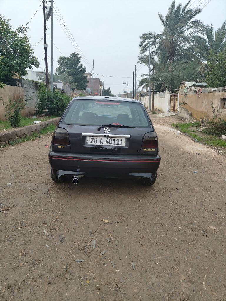 سلام عليكم كولف جيتي م93 للبيع 
مكينه جديده كير مال حاويه ميكانيك مكفول صدر خلفي امامي جديد كهربائيات كله شغاله عله وضع شركه تخم تاير جديد سياره بلاديه عله وضع شركه داخل جلد منضومه زنون سنويه لل 29 رقم دولي تحويل مباشر مكاني ديالى الغالبيه سعر 38 وبيه مجال ***********
