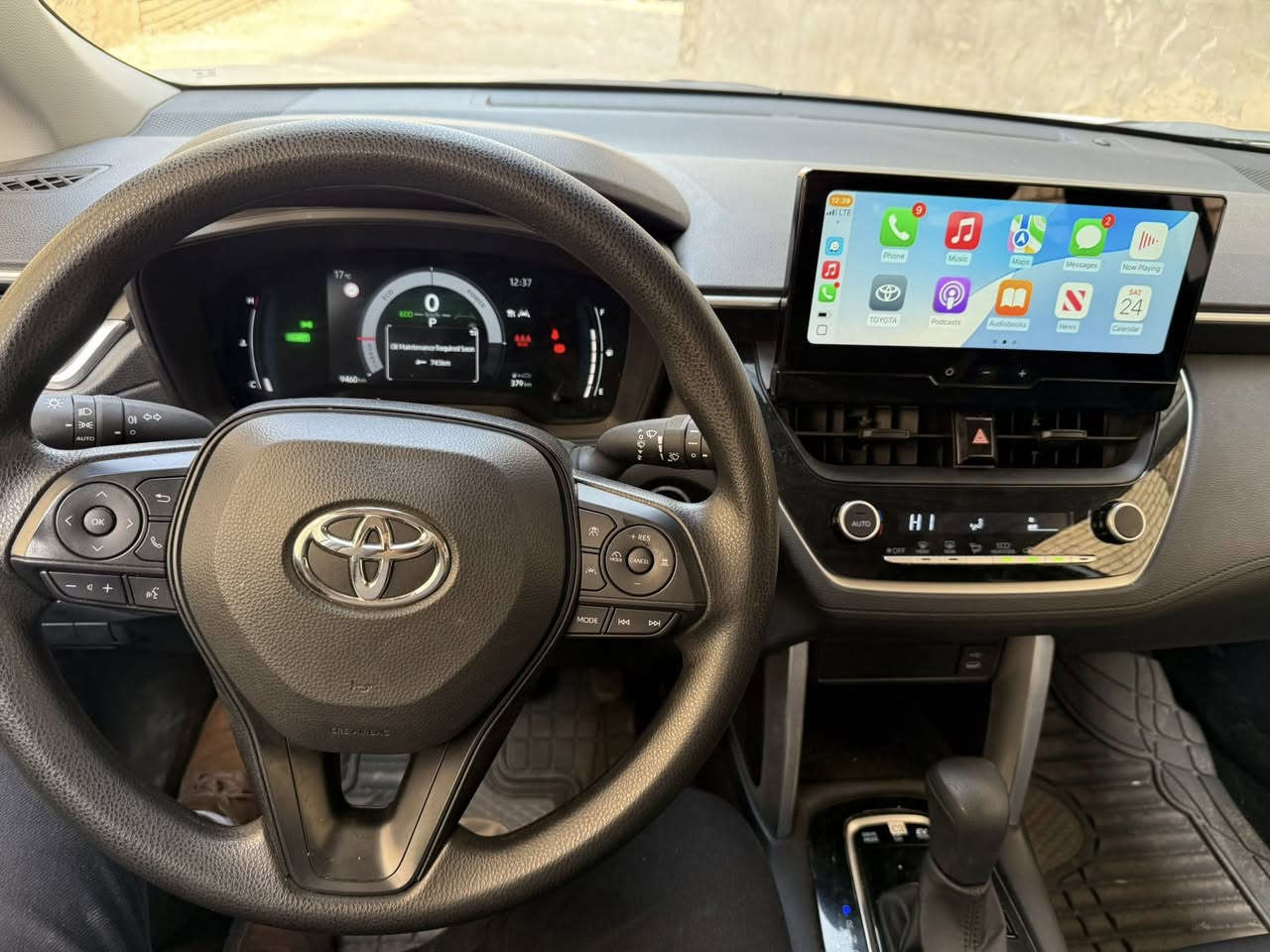 كورلا كروس ٢٠٢٥ ماشية ٩ مكانها بالكريعات *********** السعر ١٧٦$
