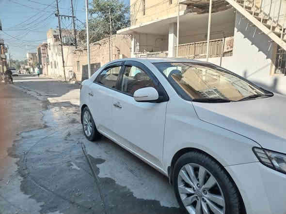 للبيع كيا سيراتو موديل 2013 رقم سليمانيه 
كير 6 نمر

اشاير بالمري
مري شفط
حساسات خلفيه + كامره
تحكمات جهتين + شفتات سرعه
تخم تايرات جديد
منظومه زنون

مكانها ديالى
السعر ٨٩ وبيها مجال
***********
