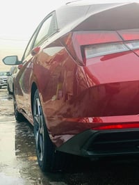 نص وصفات  سياره جديده مبدل بس جنطه والباقي كفاله 07721341927 Colombo, ...
