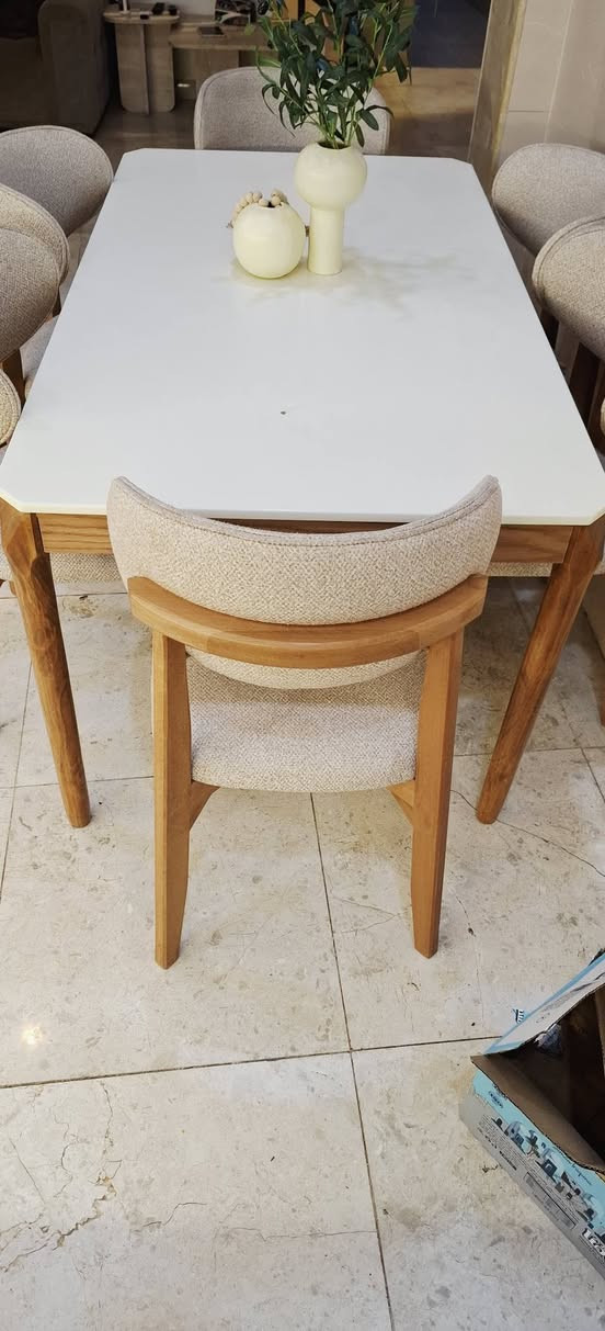 ميز للبيع المكان بغداد السعر ٥٠٠ جديد نظيف خشب زان


**إذا كنت صاحب هذا الإعلان وتريد حذفه لأي سبب، رجاءا أرسل رسالة إلى الدعم الفني**