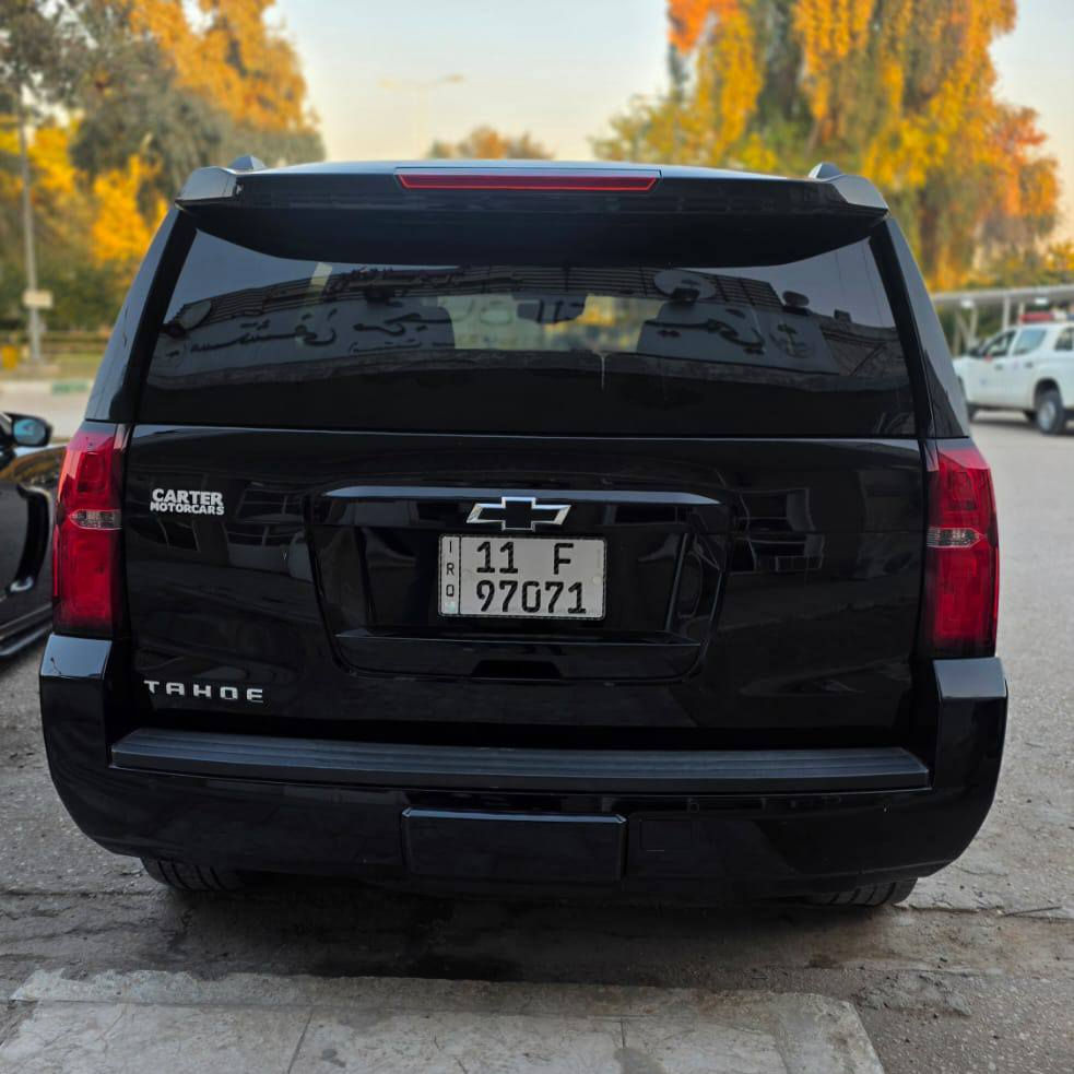 تاهو  موديل 2016 LT 
مواصفات ltz  وارد امريكي كلين بيها طخه بسيطه بين الباب والجاملغ واضحه بالصور ترجع بارد  دواخل كفاله  سياره جديده مال بيت احله من الصور
مكينه ٥٣٠٠وكير وحداديه وتبريد كفاله على وضع الشركة 
مواصفات LTZ فول. للاخير
فتحه + بصمه + اربع بيبان بصمه + داخل جلد + كراسي كهرباء + رادار امامي + كشن حار بارد + رادار جوانب + حساس خلفي + حساس امامي + قاصه + جنطه كهرباء + سبعه راكب + داخل كشن منفصل vip + دڤيدي بل سقف + كشن خزن ممري + سستم صوت بوس +اشاير بل مري + كامره خلفيه + فول تحكمات
ماشيه 112 mi  
مكينه ٥٣٠٠ 

مكان السياره الحله شارع ٤٠
للستفسار  ***********
*********** واتساب موجود
