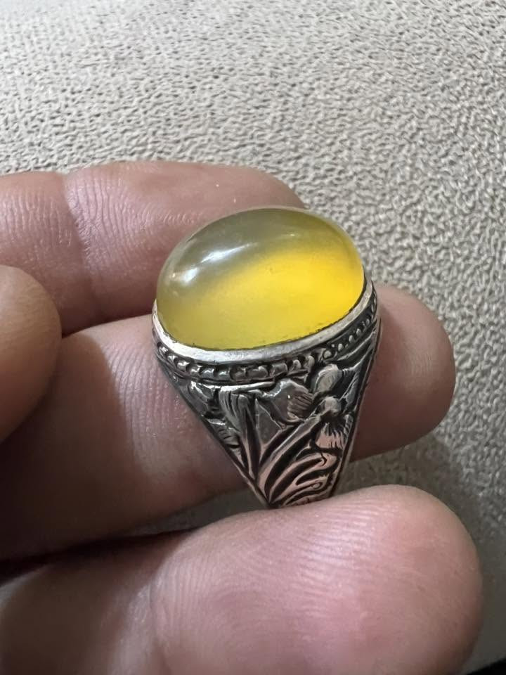 للبيع يماني اصفر سعر خاص


**إذا كنت صاحب هذا الإعلان وتريد حذفه لأي سبب، رجاءا أرسل رسالة إلى الدعم الفني**