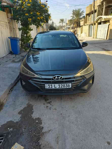 النترا موديل 2020 محرك 2000 امريكي الحادث جاملغ امامي يسرى مع قليل من البنيد السيارة جاهزة للعمل ه *********** متوفر وات ساب
