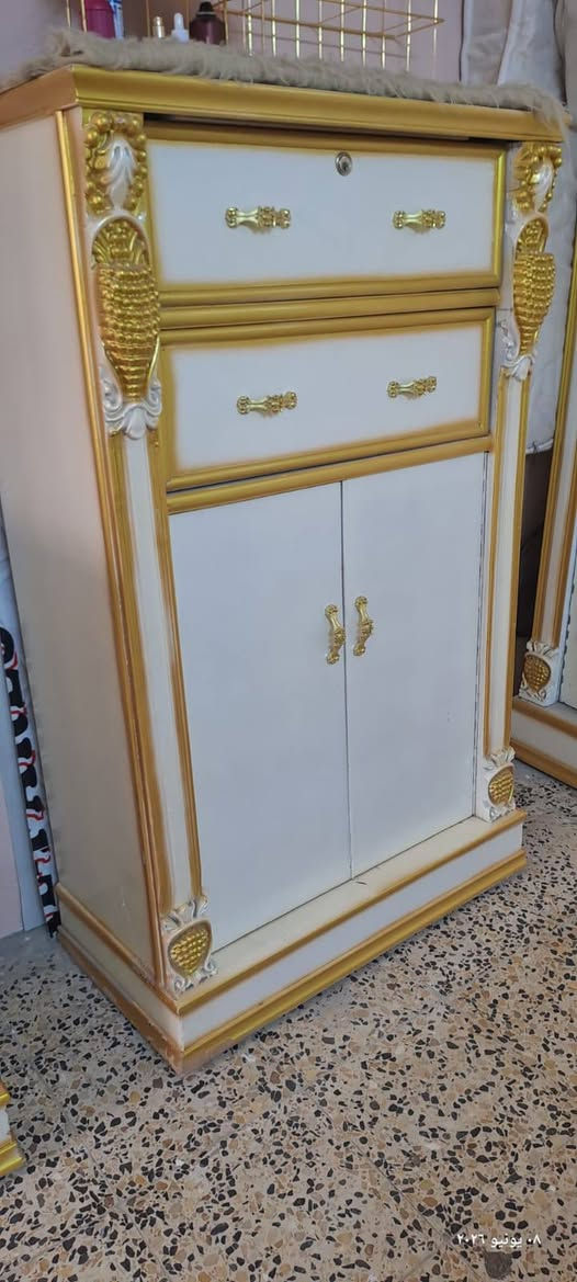 السلام عليكم تخم استعمال قليل السعر ٣٥٠ وغرفة نوم تزكام مليونين وبيهن مجال


**إذا كنت صاحب هذا الإعلان وتريد حذفه لأي سبب، رجاءا أرسل رسالة إلى الدعم الفني**