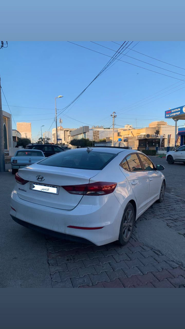 کــــــــوردی 
تەنها فرۆشتن گۆڕینەوە ناکا 
هیوندای ئەلێنترا ، ئەمریکی 
کاتی دهۆک داخل بووە بەکلین 
مـــــــۆدیل / 2018 
مەکینە : V4_20 دووش ، 
گێڕ و مەکینە کەپس نەکرایتەوە 
ڕۆیشتن / 152 هەزار میل 
ڕەقەمی نوێیە سەنەوی 2025 

مواسفات فوول بەسمە سلایت
پێش و پشت کەپس بێ ئێڕباگ 
ڕوبع بۆنیت ، چاملغ پێشەوەی سەکن و دەرگای پشت سەکن و چاملغی پشتەوەی سەکن سبوغ 
یەک دوو جێ کارت و تەعدیل 

نــــــرخ   122$ 
بۆ پەیوەندی للاستفسار اتصال -8585-105-0777-
0751-015-6134

عربي 
فقط بیع ما عندنا مراوسة 

هیونداي النترا آمریكی 
مـــــودیل 2018 
محرك V4_20 دووش 
جیر و محرك بشرط مامفتوح 
ماشي 152 ٲلف مایل 
رقم جدید سنویە 2025 

فوول مواصفات سلایت بصمة

بجم و خلفي كبس بدون ایرباك 
ربع بولنت + جامرلغ سکن امامی 
باب و جاملغ خلفی سکن صبغ 
مكانین تعدیل و كارت 

سعر    ۱۲۲ $

للاستفسار اتصال -8585-105-0777-
0751-015-6134 أربيل, العراق

